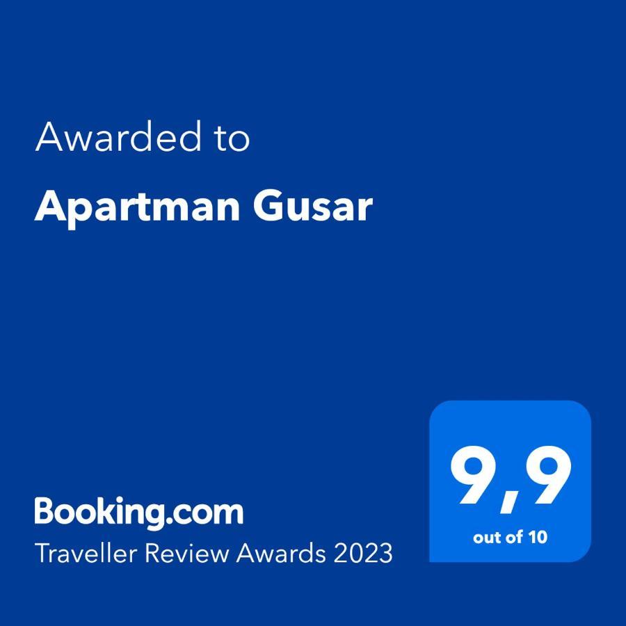 Apartman Gusar -Top Position, Close To The Center And The Beach, Fully Equipped 오미스 외부 사진